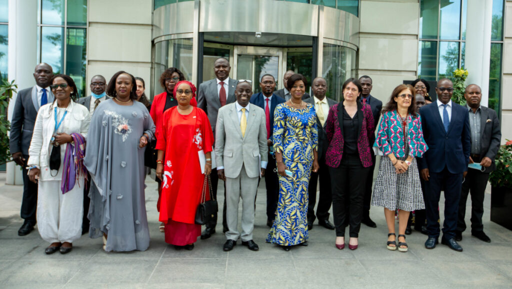 Les membres du Comité de pilotage du Projet « Renforcement des capacités d’adaptation aux changements climatiques des communautés vulnérables vivant dans le Bassin du Fleuve Congo » valident les documents stratégiques de mise en œuvre du projet