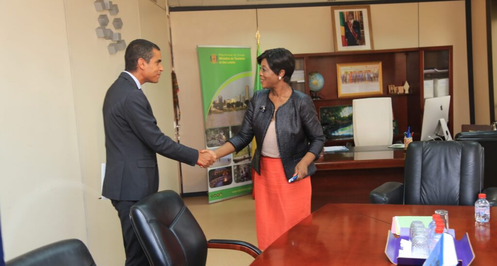 Madame Arlette SOUDAN-NONAULT, Ministre du Tourisme et de l&rsquo;Environnement, a reçu Mr Jean-Martin BAUER du PAM en République du Congo