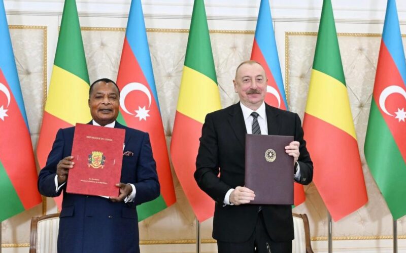 Signature des documents entre la République du Congo et la République d&rsquo;Azerbaïdjan
