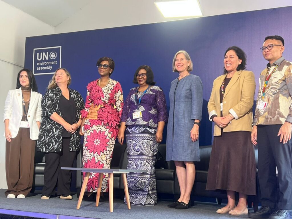 La Ministre Soudan-Nonault  a pris part, à Nairobi, à un side event de haut niveau organisé par le PNUE : Mettre à profit la science et les savoirs autochtones pour renforcer la résilience climatique et la protection de la nature : focus sur les tourbières et les récifs coralliens